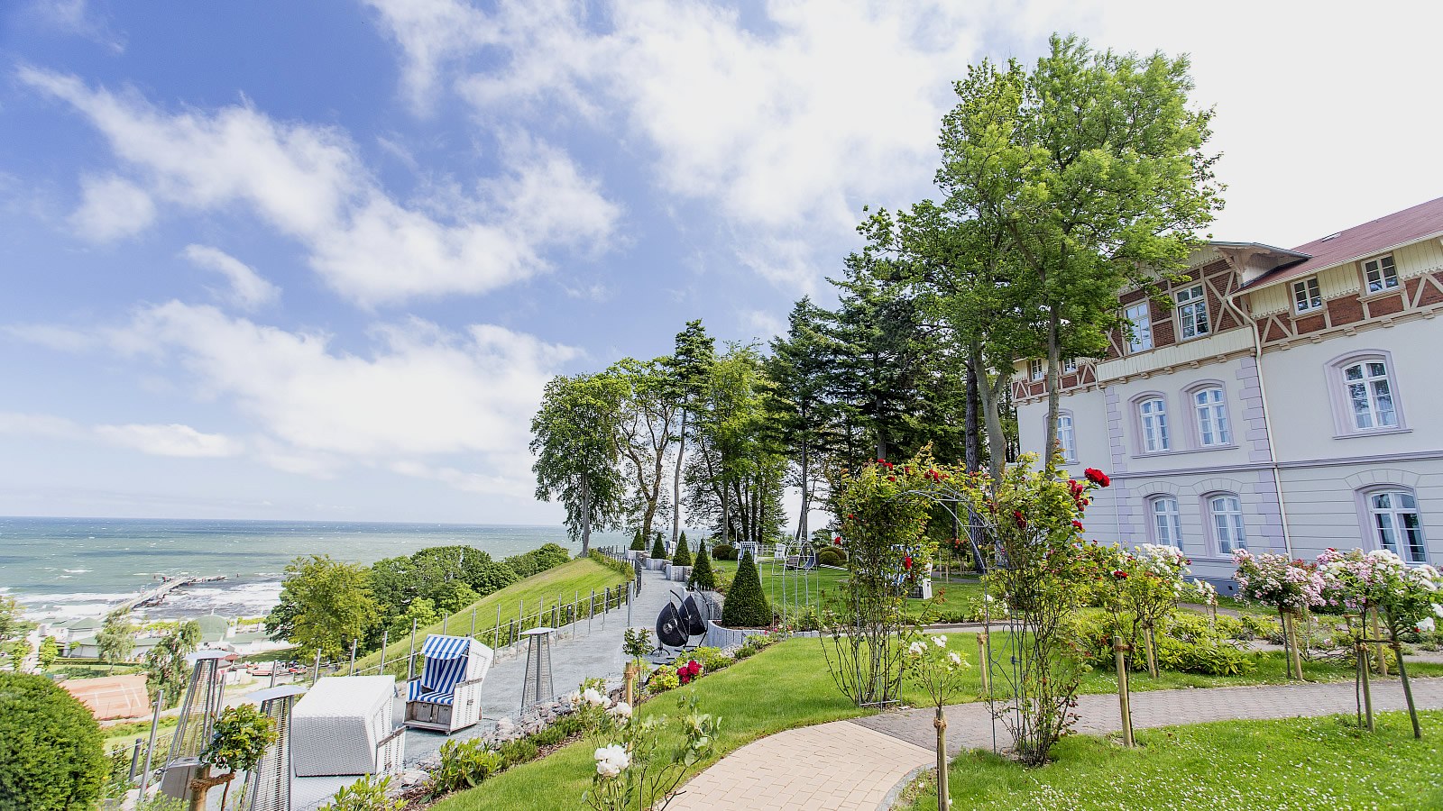 Gesundheitsreise mit Zuschuss Ihrer Krankenkasse nach Ostseebad Göhren auf Rügen. Foto 2 zeigt eine Impression von AKZENT Waldhotel oder seiner Umgebung.