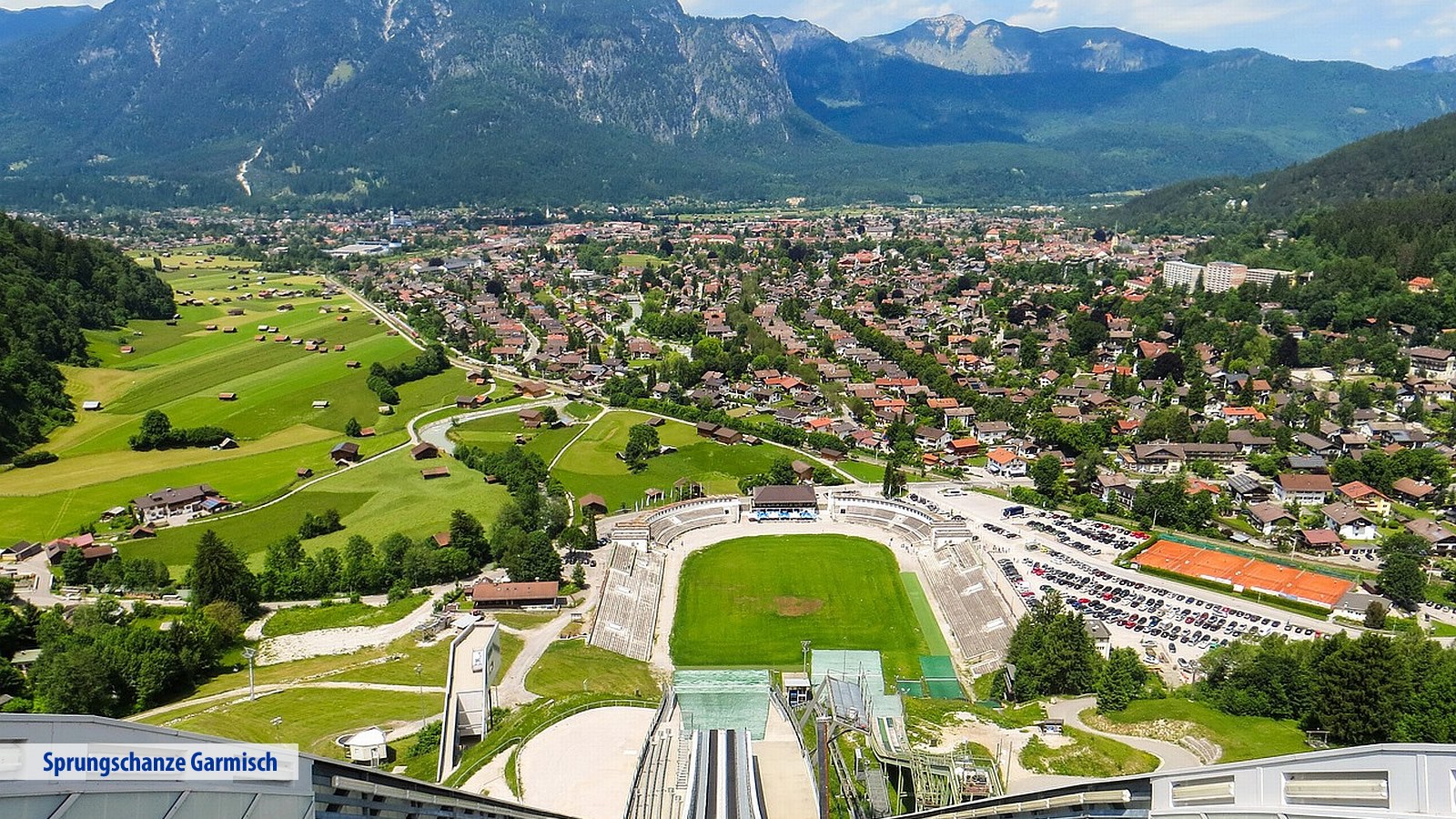 Gesundheitsreise mit Zuschuss Ihrer Krankenkasse nach Garmisch-Partenkirchen. Foto 5 zeigt eine Impression von Mercure Hotel oder seiner Umgebung.