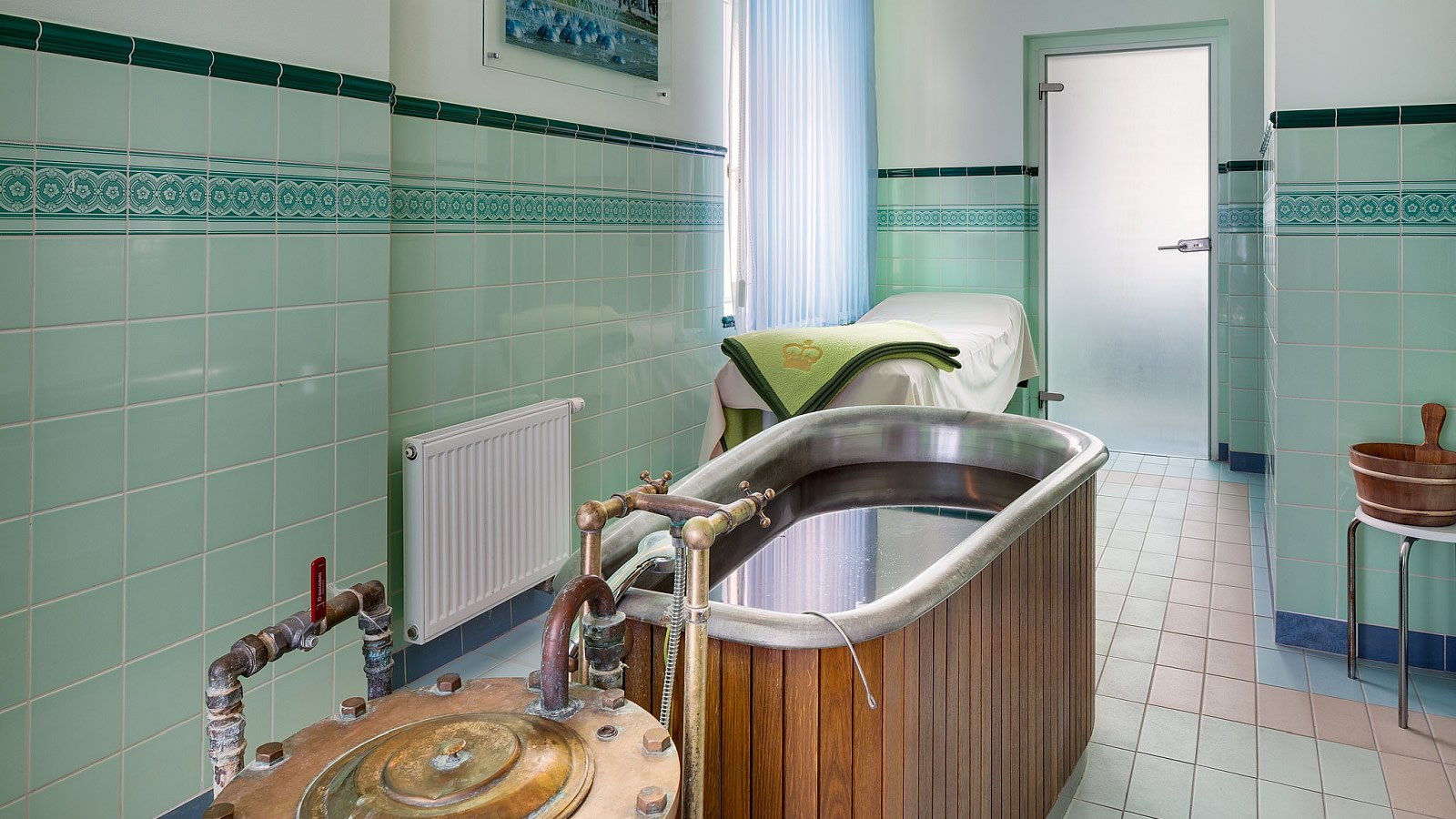 Gesundheitsreise mit Zuschuss Ihrer Krankenkasse nach Marienbad. Foto 7 zeigt eine Impression von Ensana Health Spa Resort Centrální Lázne oder seiner Umgebung.