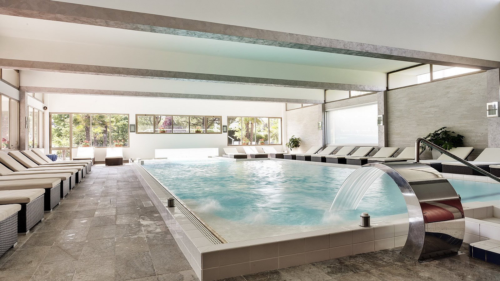 Gesundheitsreise mit Zuschuss Ihrer Krankenkasse nach Abano Terme. Foto 2 zeigt eine Impression von Hotel Terme Milano oder seiner Umgebung.