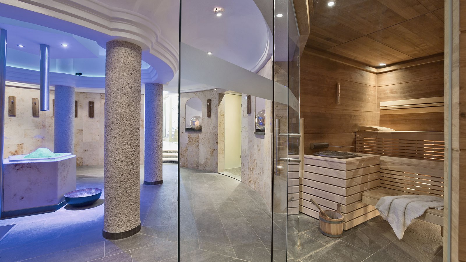 Gesundheitsreise mit Zuschuss Ihrer Krankenkasse nach Seefeld/Tirol. Foto 5 zeigt eine Impression von Natur & Spa Hotel Lärchenhof oder seiner Umgebung.