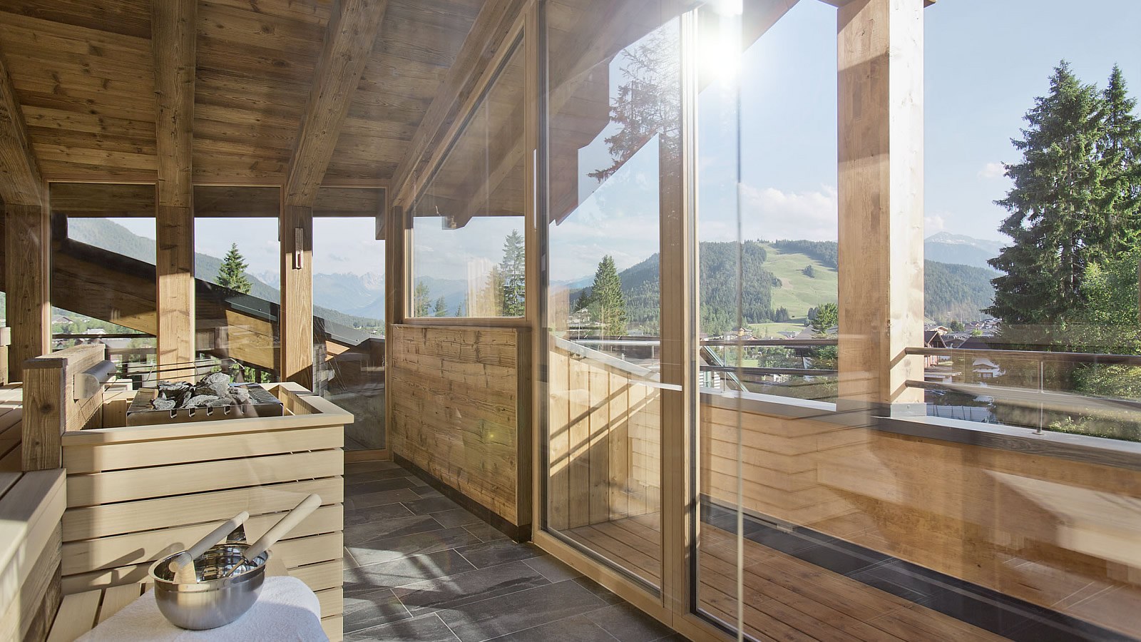 Gesundheitsreise mit Zuschuss Ihrer Krankenkasse nach Seefeld/Tirol. Foto 6 zeigt eine Impression von Natur & Spa Hotel Lärchenhof oder seiner Umgebung.