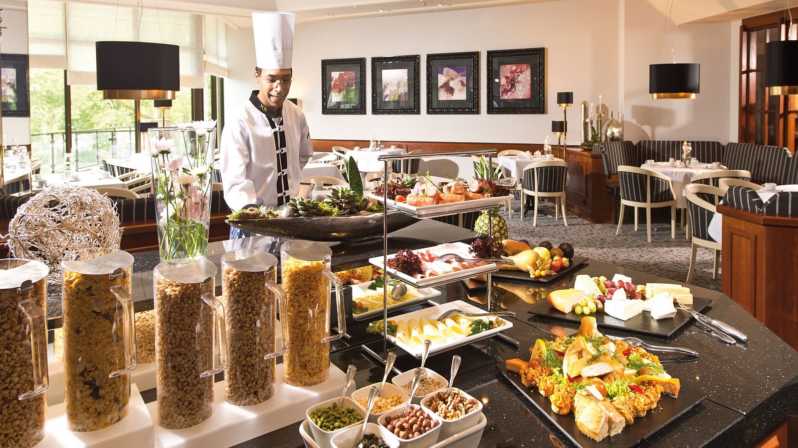 Gesundheitsreise mit Zuschuss Ihrer Krankenkasse nach Bad Homburg. Foto 12 zeigt eine Impression von Maritim Hotel oder seiner Umgebung.