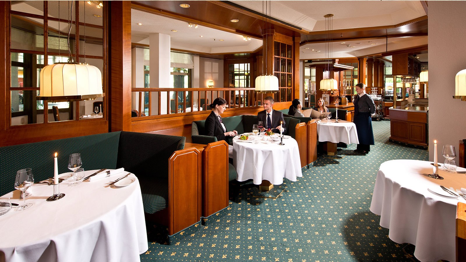 Gesundheitsreise mit Zuschuss Ihrer Krankenkasse nach Bad Homburg. Foto 14 zeigt eine Impression von Maritim Hotel oder seiner Umgebung.