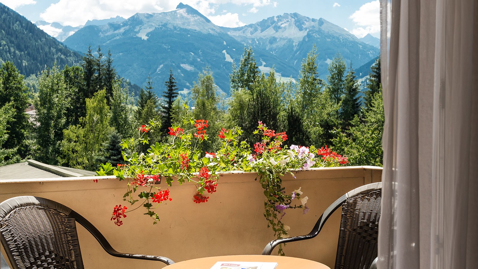 Gesundheitsreise mit Zuschuss Ihrer Krankenkasse nach Bad Hofgastein. Foto 10 zeigt eine Impression von Johannesbad Hotel Palace oder seiner Umgebung.