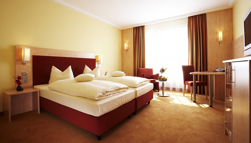 Gesundheitsreise mit Zuschuss Ihrer Krankenkasse nach Fulda. Foto 9 zeigt eine Impression von Esperanto oder seiner Umgebung.