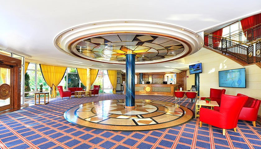 Gesundheitsreise mit Zuschuss Ihrer Krankenkasse nach Bad Gögging. Foto 5 zeigt eine Impression von The Monarch Hotel oder seiner Umgebung.