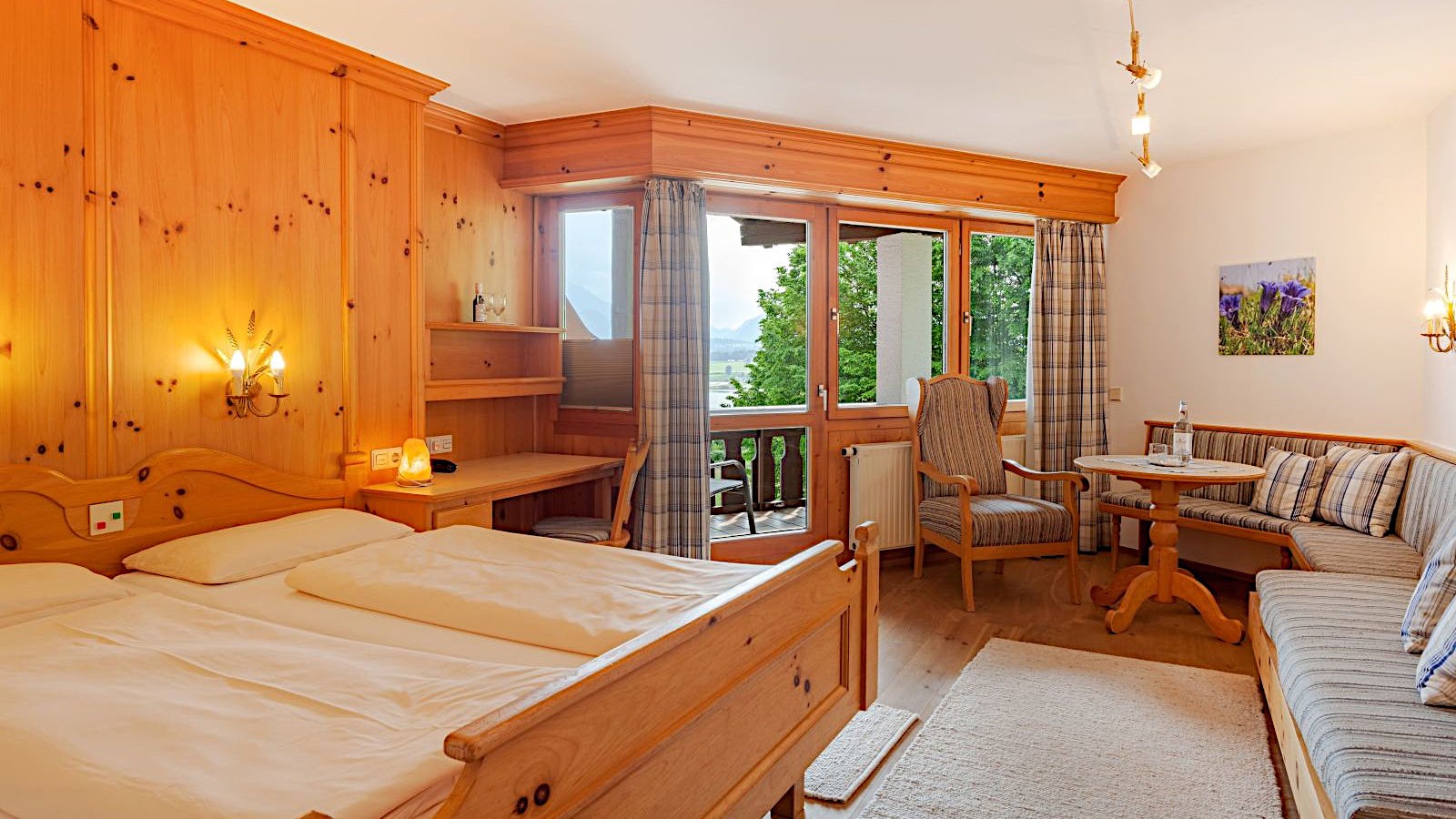 Gesundheitsreise mit Zuschuss Ihrer Krankenkasse nach Füssen. Foto 13 zeigt eine Impression von Biohotel Eggensberger oder seiner Umgebung.