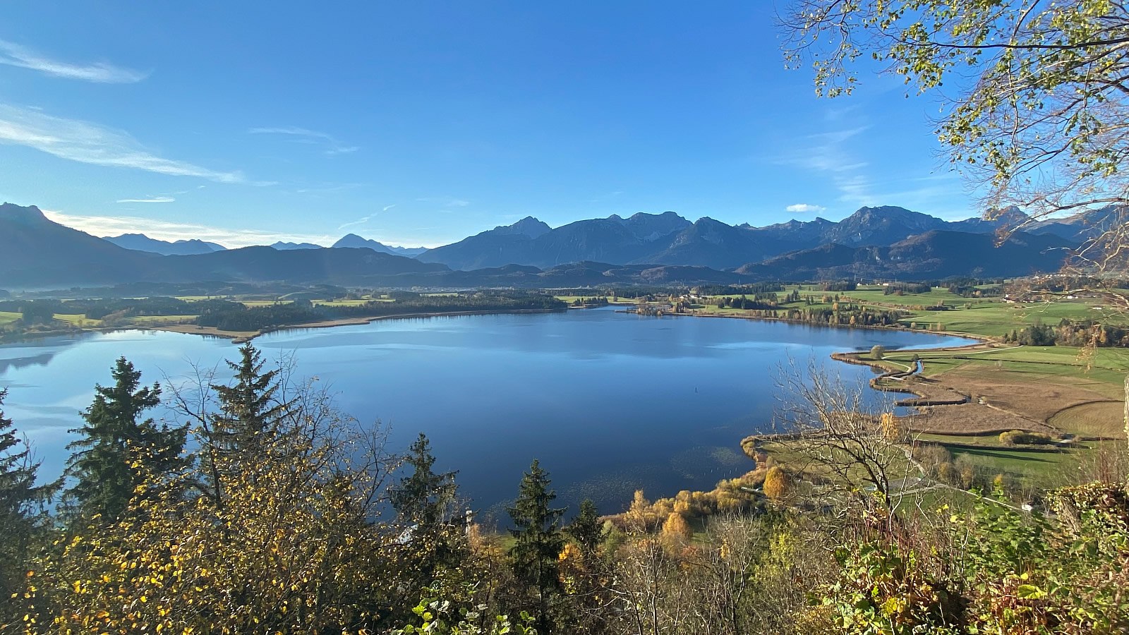 Gesundheitsreise mit Zuschuss Ihrer Krankenkasse nach Füssen. Foto 15 zeigt eine Impression von Biohotel Eggensberger oder seiner Umgebung.