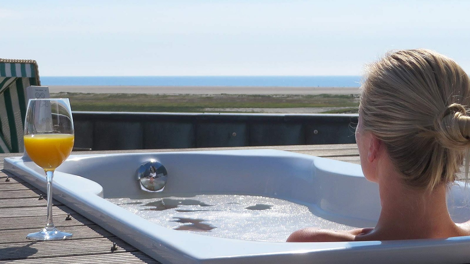 Gesundheitsreise mit Zuschuss Ihrer Krankenkasse nach St. Peter Ording. Foto 1 zeigt eine Impression von ambassador hotel & spa oder seiner Umgebung.