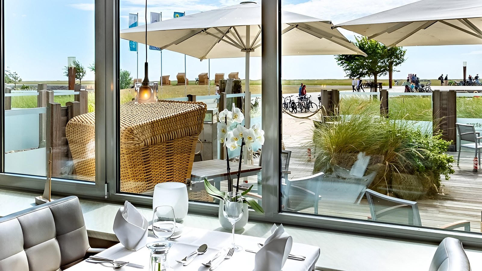 Gesundheitsreise mit Zuschuss Ihrer Krankenkasse nach St. Peter Ording. Foto 15 zeigt eine Impression von ambassador hotel & spa oder seiner Umgebung.