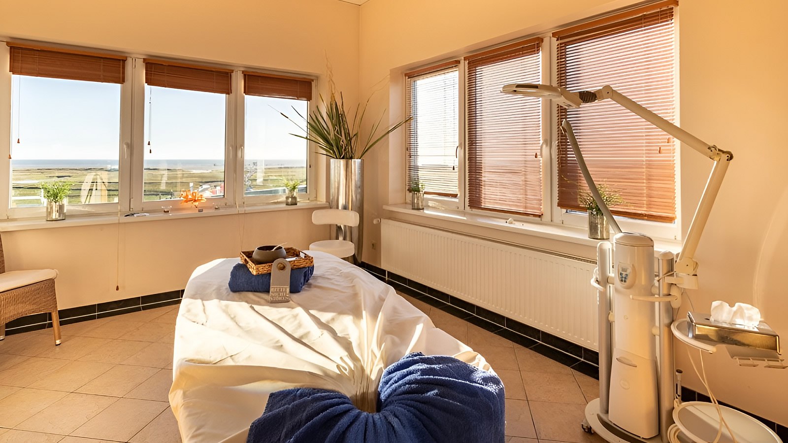 Gesundheitsreise mit Zuschuss Ihrer Krankenkasse nach St. Peter Ording. Foto 18 zeigt eine Impression von ambassador hotel & spa oder seiner Umgebung.