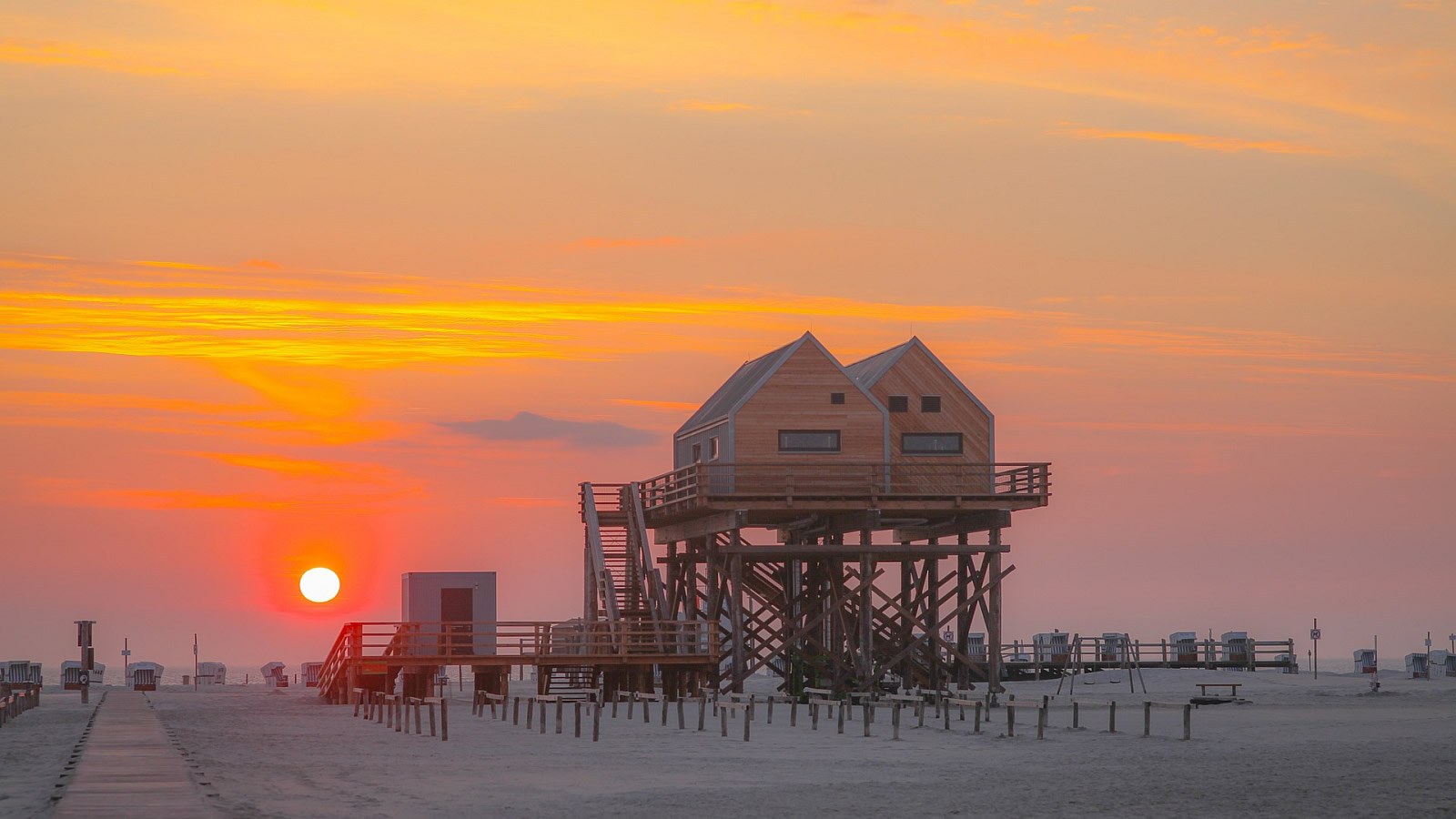 Gesundheitsreise mit Zuschuss Ihrer Krankenkasse nach St. Peter Ording. Foto 35 zeigt eine Impression von ambassador hotel & spa oder seiner Umgebung.
