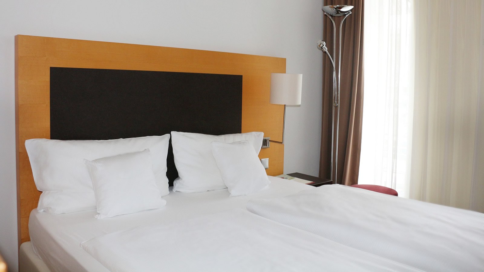 Gesundheitsreise mit Zuschuss Ihrer Krankenkasse nach Potsdam. Foto 14 zeigt eine Impression von Kongresshotel Potsdam am Templiner See oder seiner Umgebung.