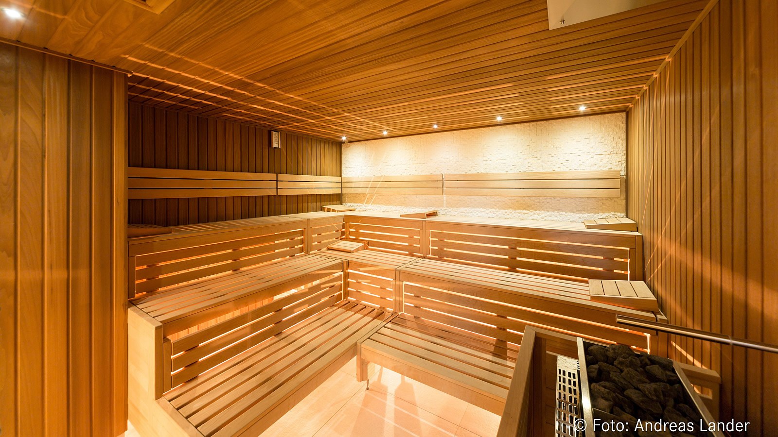 Gesundheitsreise mit Zuschuss Ihrer Krankenkasse nach Magdeburg. Foto 3 zeigt eine Impression von Dorint Herrenkrug Parkhotel oder seiner Umgebung.