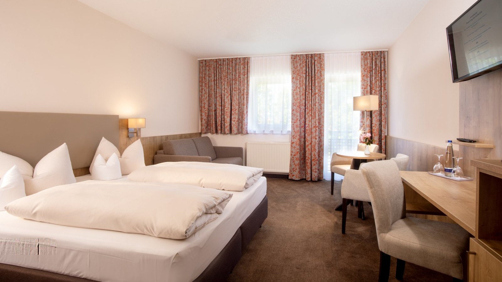 Gesundheitsreise mit Zuschuss Ihrer Krankenkasse nach Arrach. Foto 21 zeigt eine Impression von Hotel Herzog Heinrich oder seiner Umgebung.