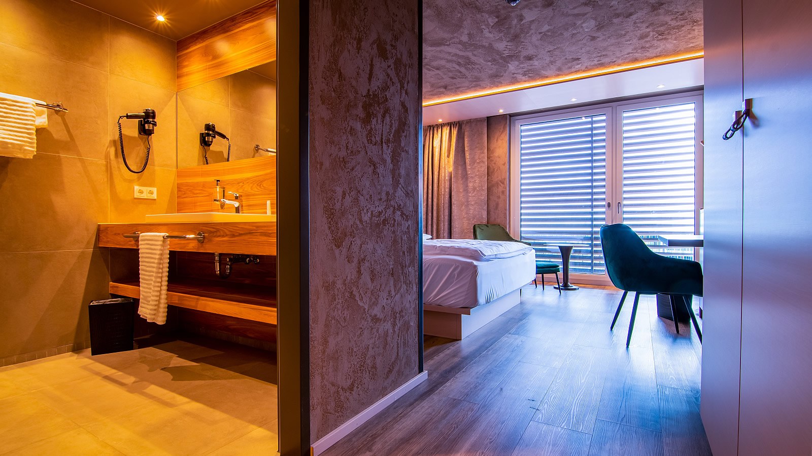 Gesundheitsreise mit Zuschuss Ihrer Krankenkasse nach Dinkelsbühl. Foto 6 zeigt eine Impression von Meiser Design Hotel oder seiner Umgebung.