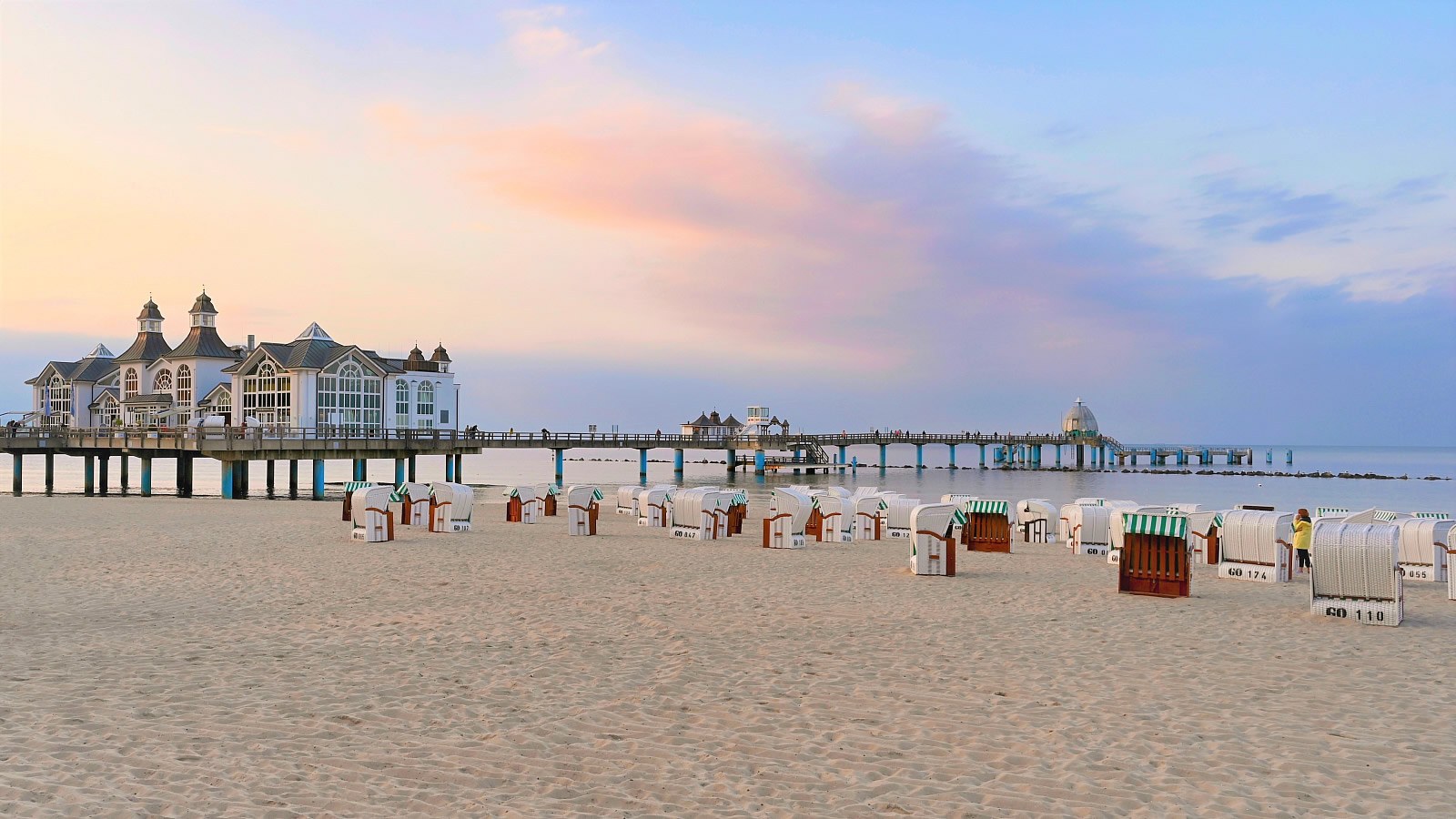 Gesundheitsreise mit Zuschuss Ihrer Krankenkasse nach Ostseebad Göhren. Foto 3 zeigt eine Impression von Santé Royale Resort oder seiner Umgebung.