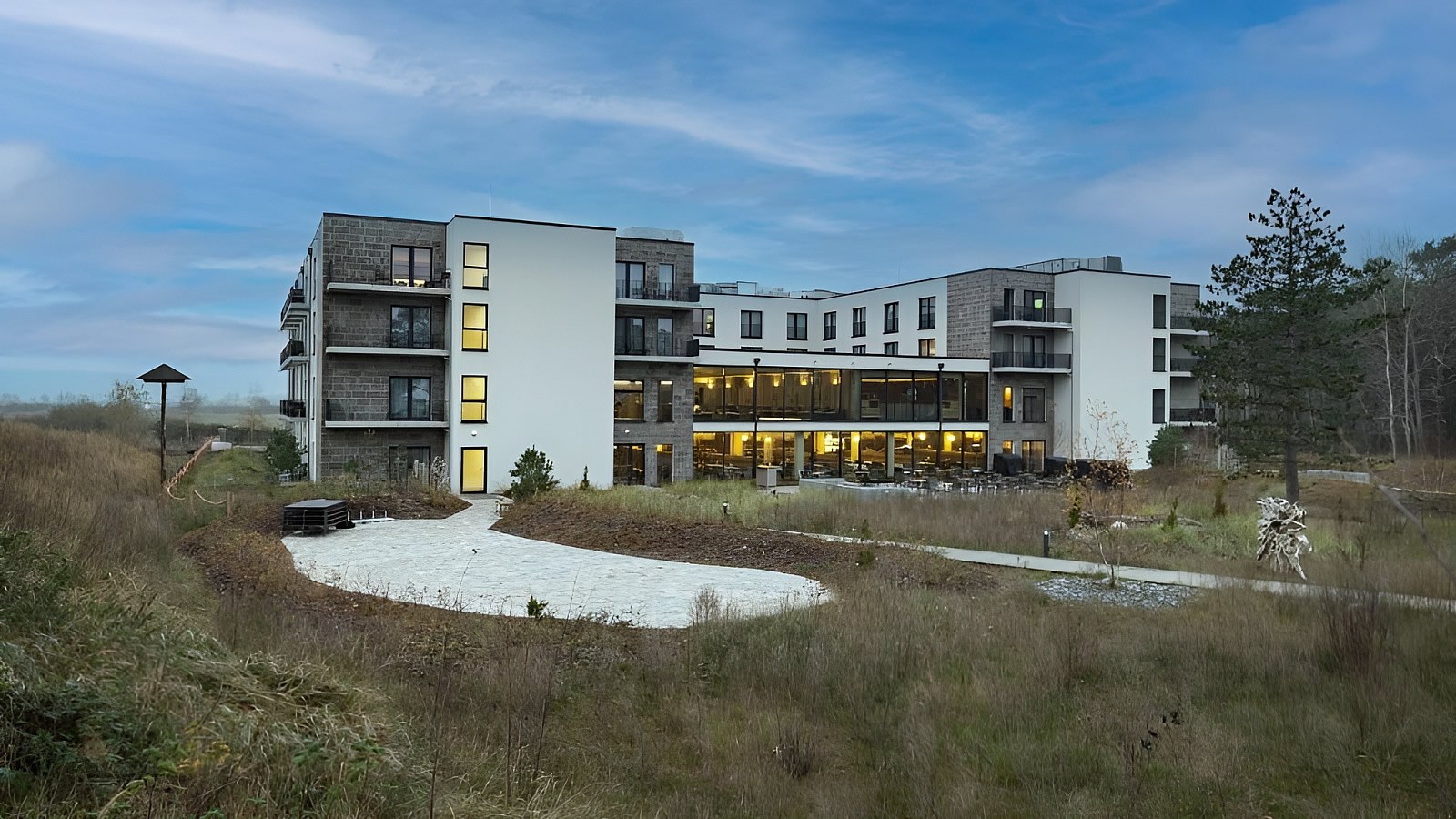 Gesundheitsreise mit Zuschuss Ihrer Krankenkasse nach Ostseebad Göhren. Foto 29 zeigt eine Impression von Santé Royale Resort oder seiner Umgebung.