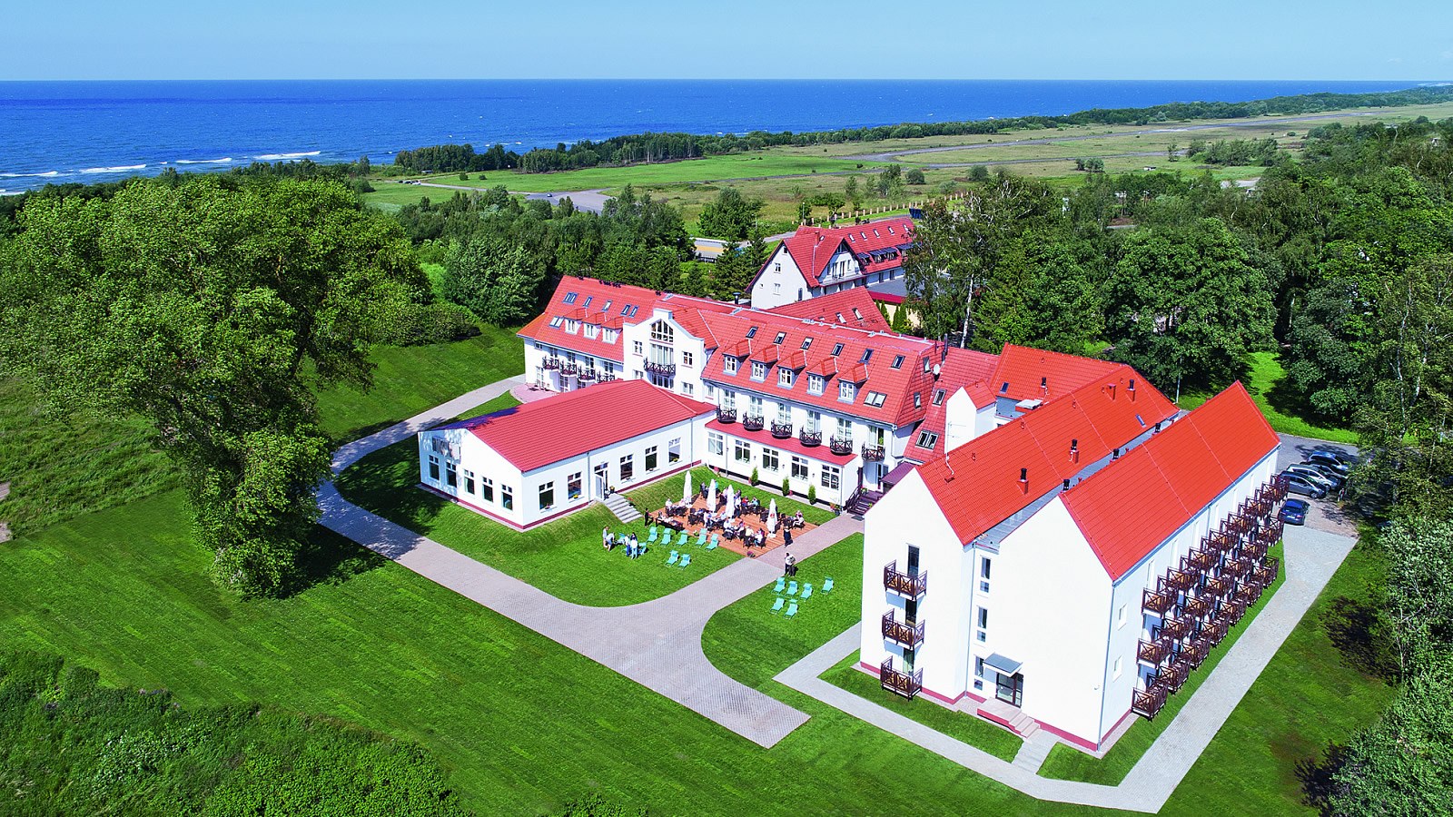 Gesundheitsreise mit Zuschuss Ihrer Krankenkasse nach Kolberg. Foto 1 zeigt eine Impression von Mona Lisa Medical Wellness & Spa oder seiner Umgebung.