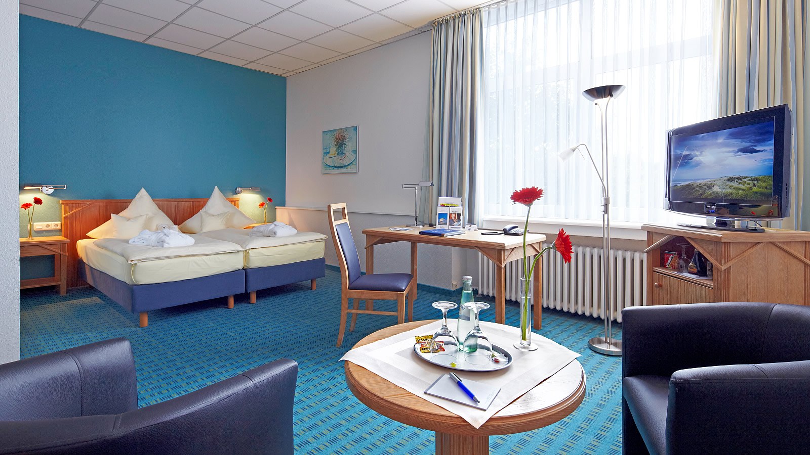 Gesundheitsreise mit Zuschuss Ihrer Krankenkasse nach Vlotho. Foto 7 zeigt eine Impression von B&K Hotels oder seiner Umgebung.