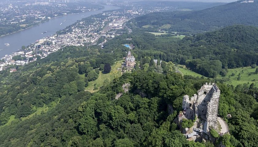 Gesundheitsreise mit Zuschuss Ihrer Krankenkasse nach Königswinter. Foto 11 zeigt eine Impression von JUFA Hotel Königswinter/Bonn oder seiner Umgebung.