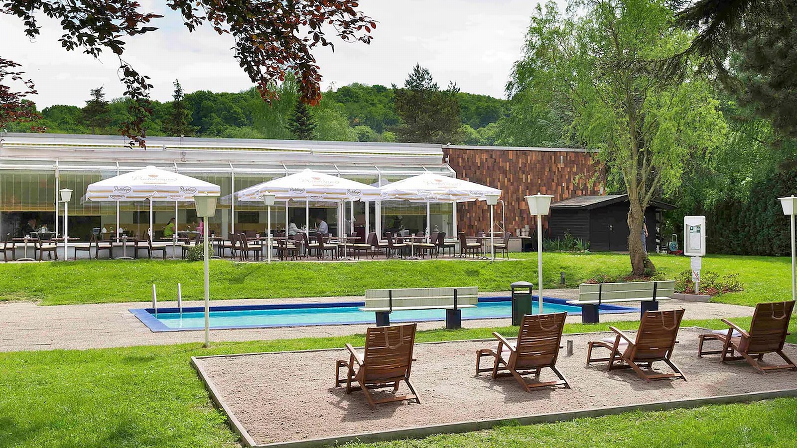 Gesundheitsreise mit Zuschuss Ihrer Krankenkasse nach Saarbrücken. Foto 11 zeigt eine Impression von Mercure Hotel Saarbrücken Süd oder seiner Umgebung.