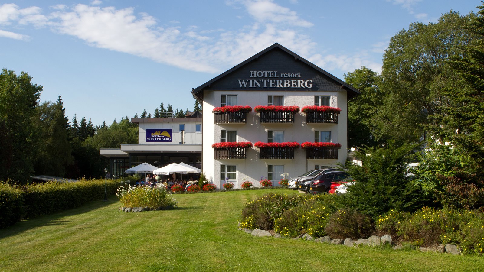 Gesundheitsreise mit Zuschuss Ihrer Krankenkasse nach Winterberg. Foto 1 zeigt eine Impression von Hotel Winterberg Resort  oder seiner Umgebung.
