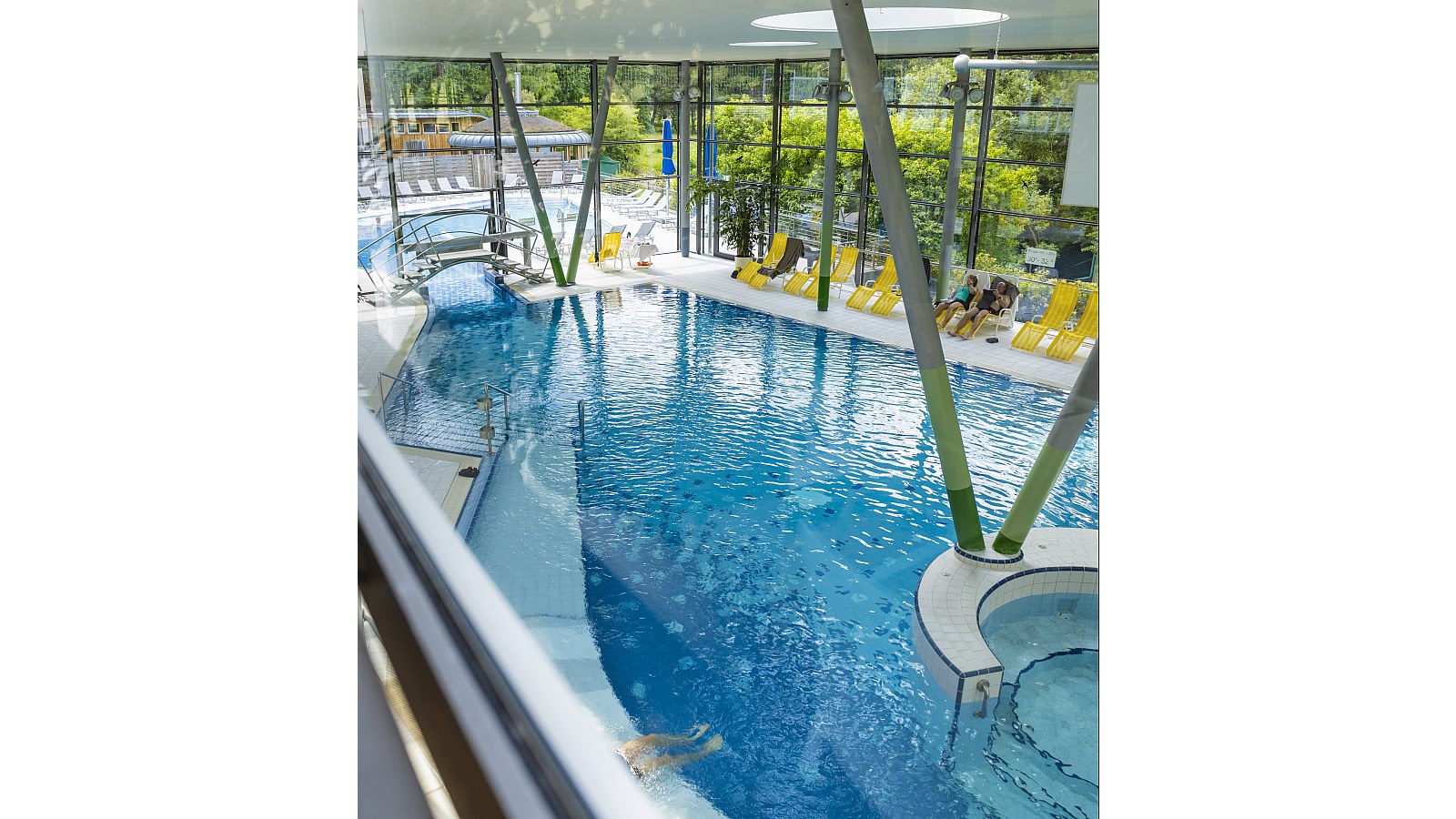 Gesundheitsreise mit Zuschuss Ihrer Krankenkasse nach Bad Brambach. Foto 13 zeigt eine Impression von Santé Royale Hotel- und Gesundheitsresort oder seiner Umgebung.