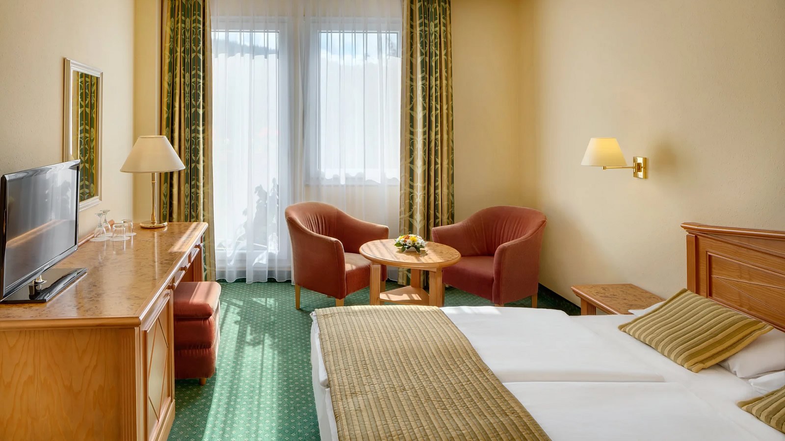 Gesundheitsreise mit Zuschuss Ihrer Krankenkasse nach Marienbad. Foto 16 zeigt eine Impression von Ensana Butterfly Health Spa Hotel oder seiner Umgebung.