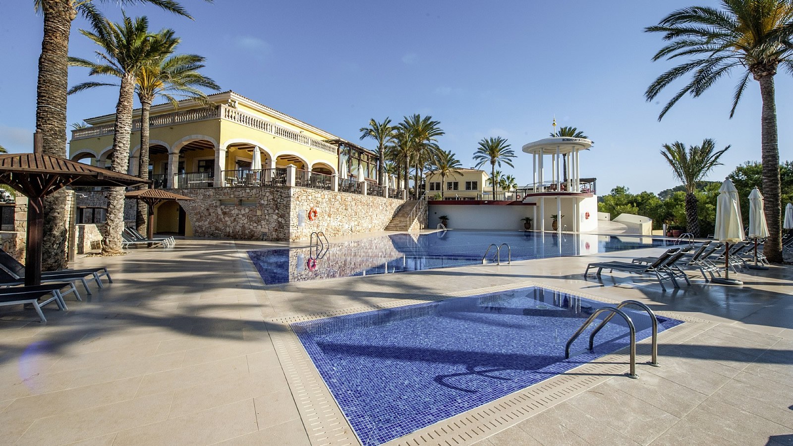 Gesundheitsreise mit Zuschuss Ihrer Krankenkasse nach Cala Serena. Foto 5 zeigt eine Impression von ROBINSON Cala Serena oder seiner Umgebung.