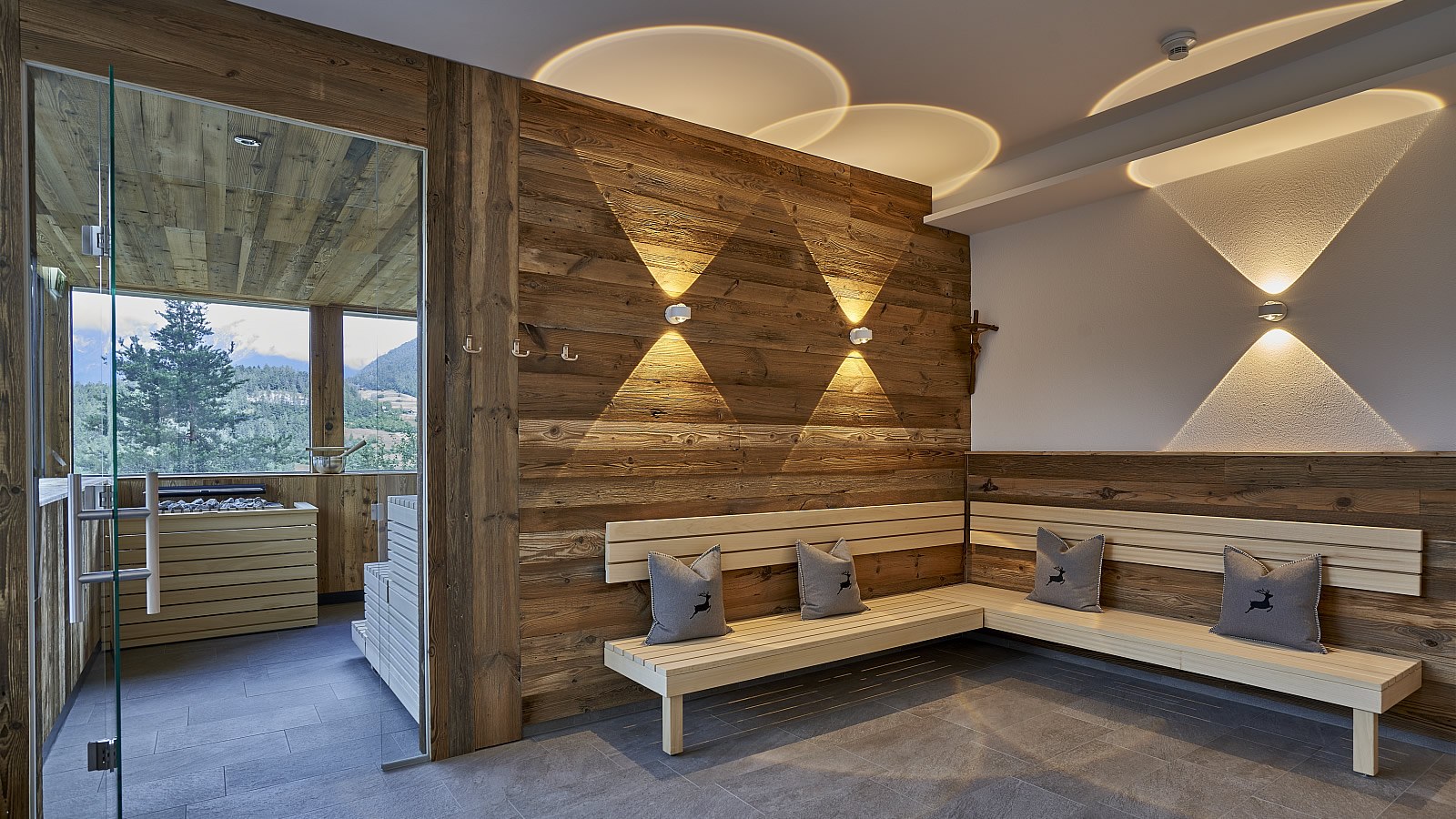 Gesundheitsreise mit Zuschuss Ihrer Krankenkasse nach Arzl im Pitztal. Foto 6 zeigt eine Impression von Hotel Arzlerhof oder seiner Umgebung.