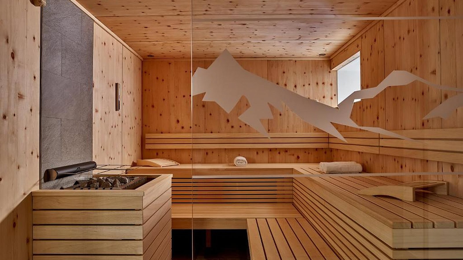 Gesundheitsreise mit Zuschuss Ihrer Krankenkasse nach Arzl im Pitztal. Foto 7 zeigt eine Impression von Hotel Arzlerhof oder seiner Umgebung.