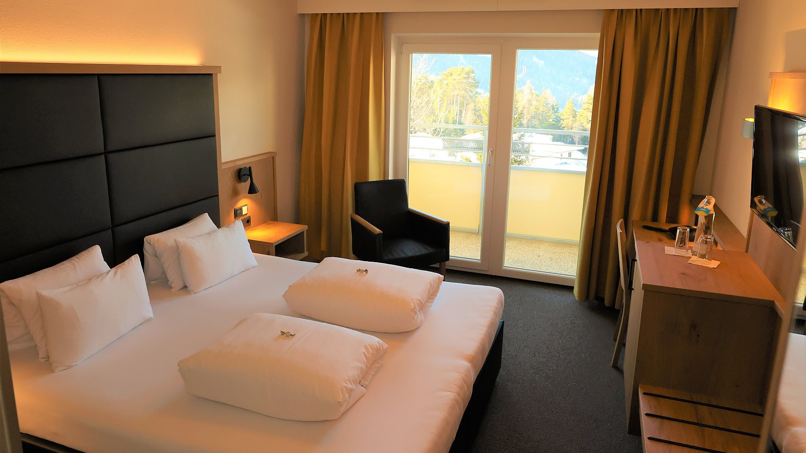 Gesundheitsreise mit Zuschuss Ihrer Krankenkasse nach Arzl im Pitztal. Foto 12 zeigt eine Impression von Hotel Arzlerhof oder seiner Umgebung.