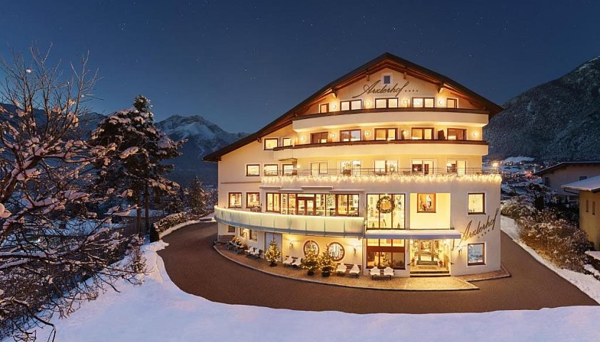 Gesundheitsreise mit Zuschuss Ihrer Krankenkasse nach Arzl im Pitztal. Foto 16 zeigt eine Impression von Hotel Arzlerhof oder seiner Umgebung.