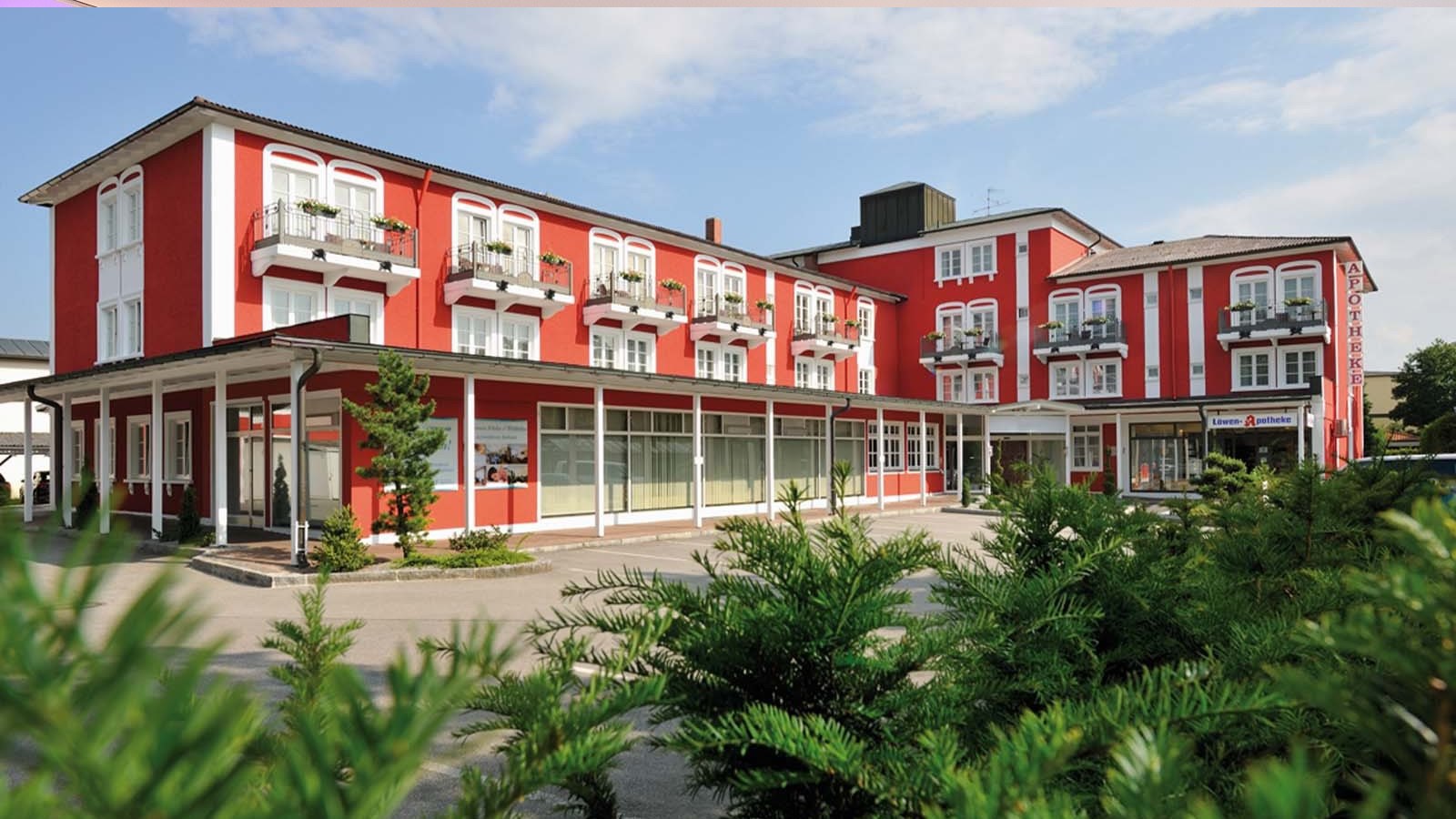 Gesundheitsreise mit Zuschuss Ihrer Krankenkasse nach Bad Füssing. Foto 2 zeigt eine Impression von Johannesbad Hotel Füssinger Hof oder seiner Umgebung.