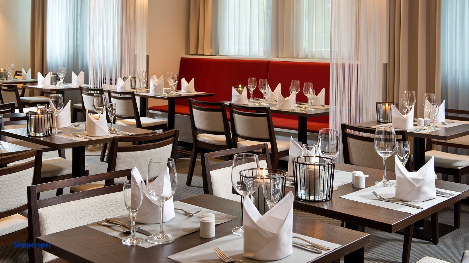 Gesundheitsreise mit Zuschuss Ihrer Krankenkasse nach Dresden. Foto 5 zeigt eine Impression von ACHAT Hotel Dresden Elbufer  oder seiner Umgebung.