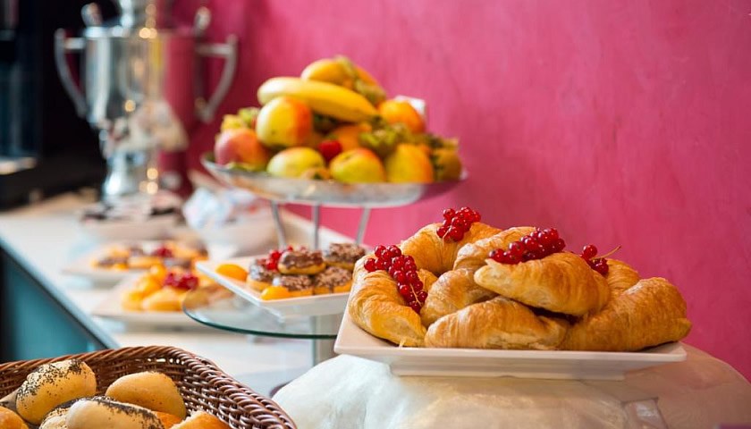 Gesundheitsreise mit Zuschuss Ihrer Krankenkasse nach Dresden. Foto 6 zeigt eine Impression von ACHAT Hotel Dresden Elbufer  oder seiner Umgebung.