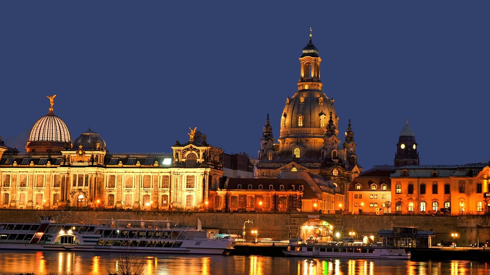 Gesundheitsreise mit Zuschuss Ihrer Krankenkasse nach Dresden. Foto 13 zeigt eine Impression von ACHAT Hotel Dresden Elbufer  oder seiner Umgebung.