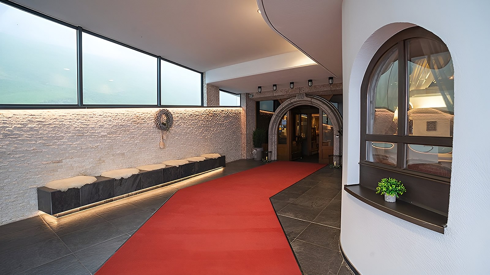 Gesundheitsreise mit Zuschuss Ihrer Krankenkasse nach Damüls. Foto 23 zeigt eine Impression von Hotel Damülser Hof oder seiner Umgebung.