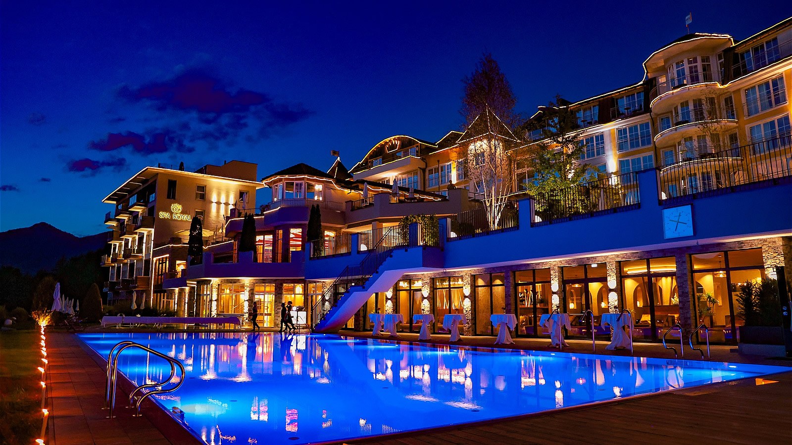 Gesundheitsreise mit Zuschuss Ihrer Krankenkasse nach Bad Häring. Foto 3 zeigt eine Impression von Hotel Panorama Royal oder seiner Umgebung.