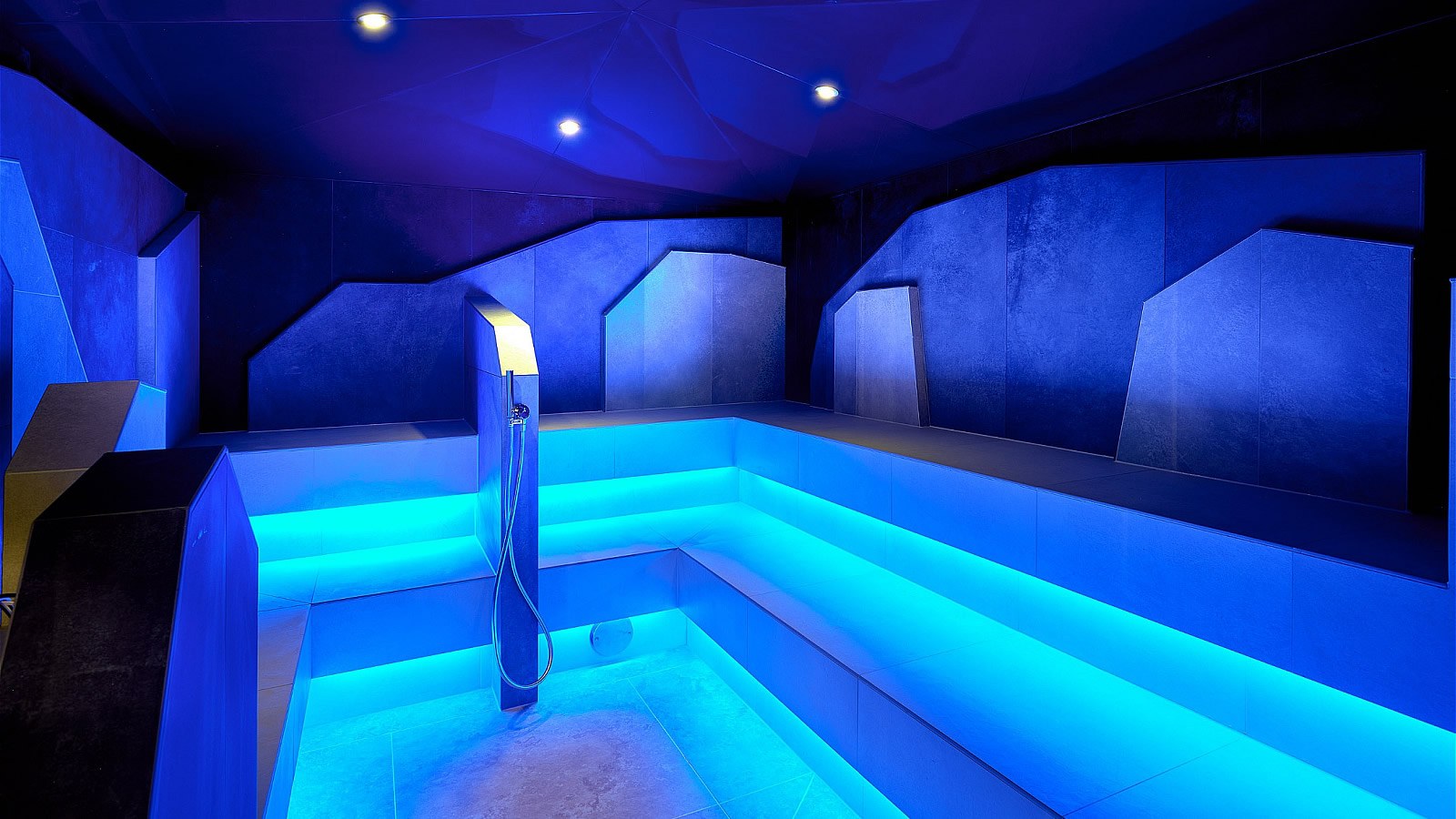 Gesundheitsreise mit Zuschuss Ihrer Krankenkasse nach Bad Häring. Foto 9 zeigt eine Impression von Hotel Panorama Royal oder seiner Umgebung.