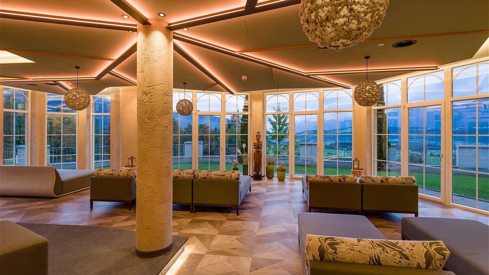 Gesundheitsreise mit Zuschuss Ihrer Krankenkasse nach Bad Häring. Foto 38 zeigt eine Impression von Hotel Panorama Royal oder seiner Umgebung.