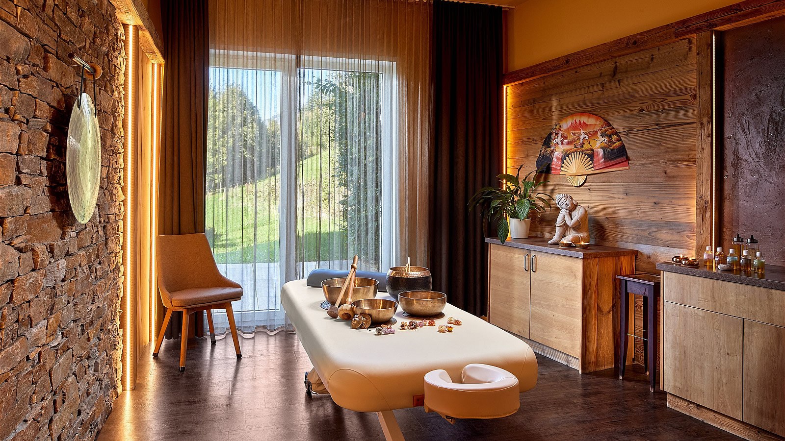 Gesundheitsreise mit Zuschuss Ihrer Krankenkasse nach Bad Häring. Foto 43 zeigt eine Impression von Hotel Panorama Royal oder seiner Umgebung.