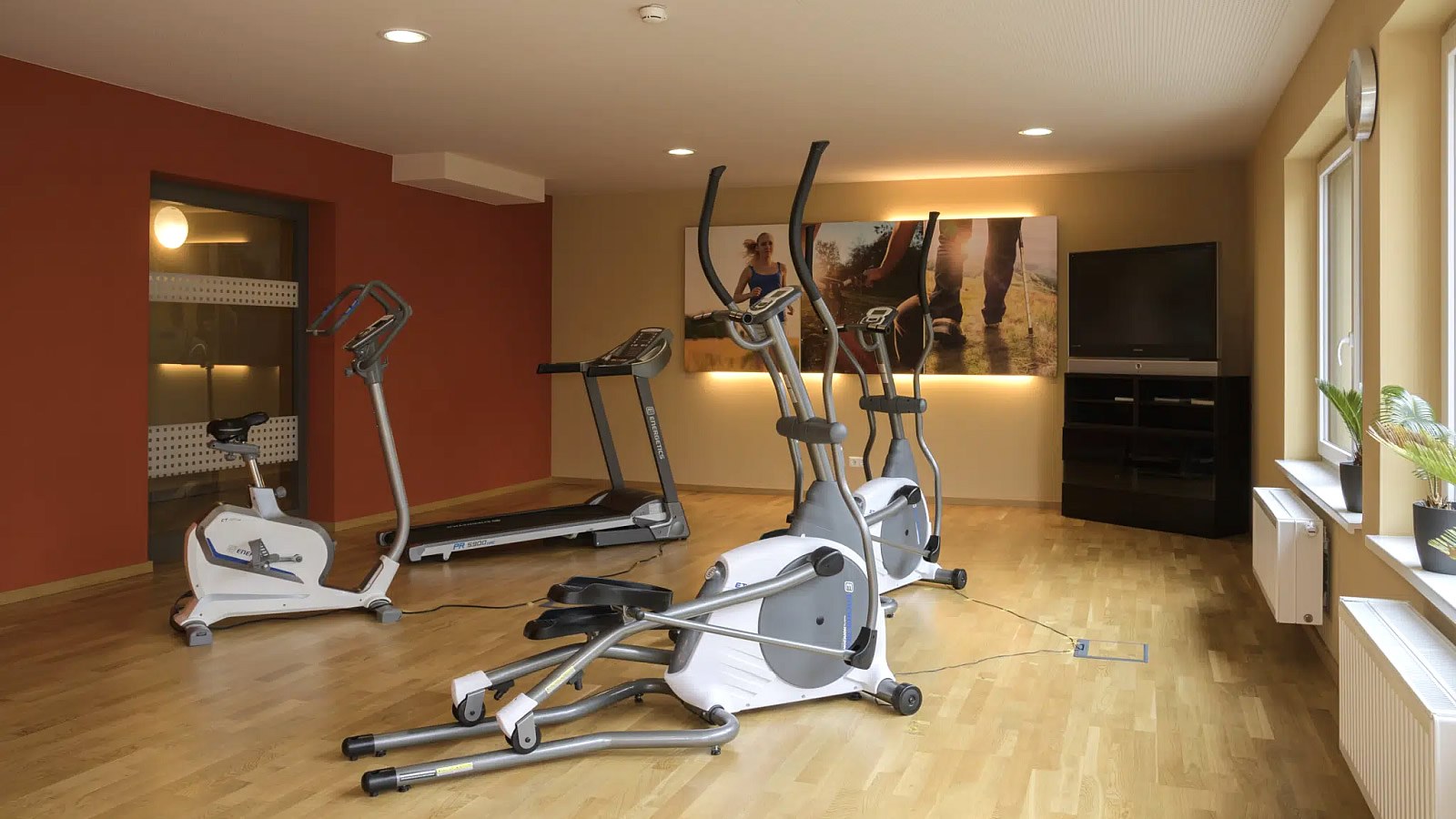 Gesundheitsreise mit Zuschuss Ihrer Krankenkasse nach Wangen. Foto 13 zeigt eine Impression von JUFA Hotel Wangen oder seiner Umgebung.