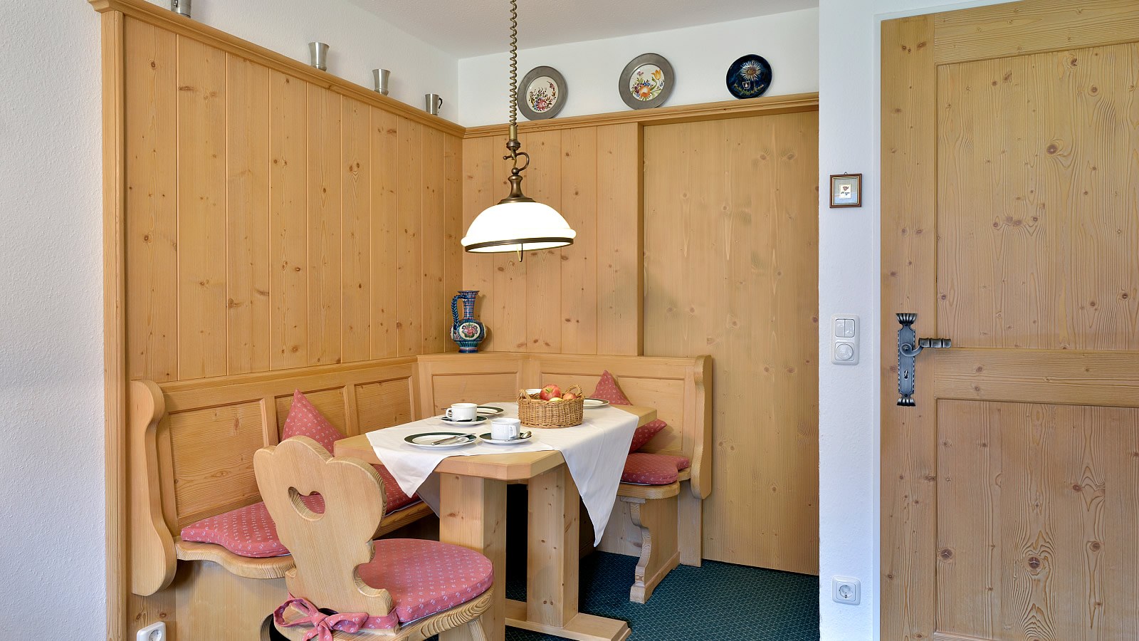 Gesundheitsreise mit Zuschuss Ihrer Krankenkasse nach Bad Hindelang. Foto 27 zeigt eine Impression von DIE GAMS Hotel Restaurant oder seiner Umgebung.