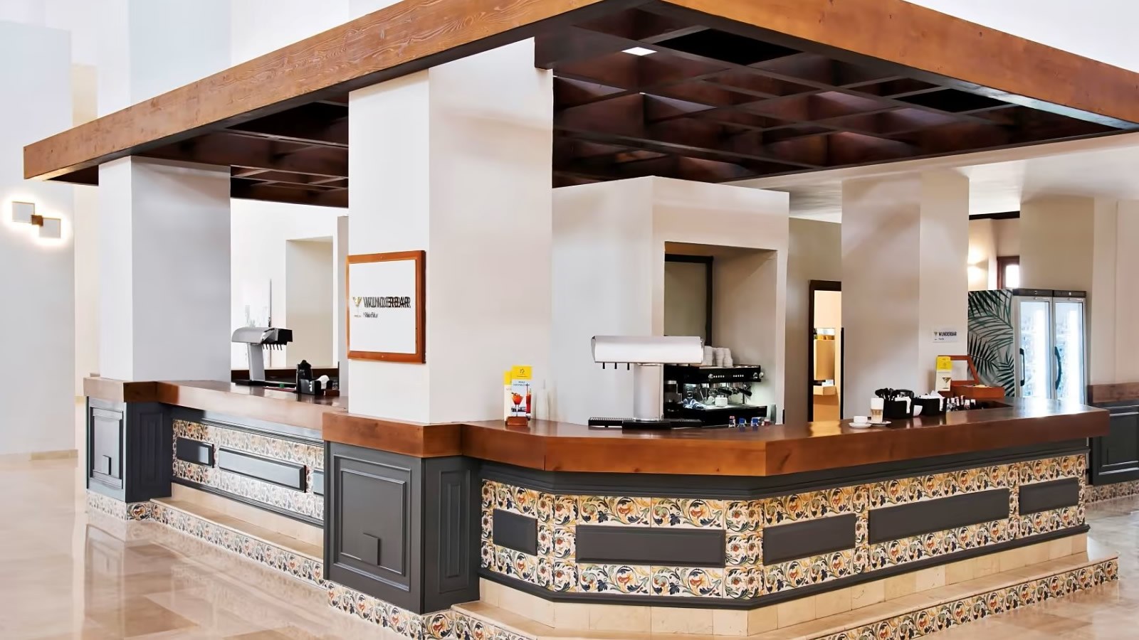 Gesundheitsreise mit Zuschuss Ihrer Krankenkasse nach Fuerteventura. Foto 60 zeigt eine Impression von TUI Magic Life Club Fuerteventura oder seiner Umgebung.