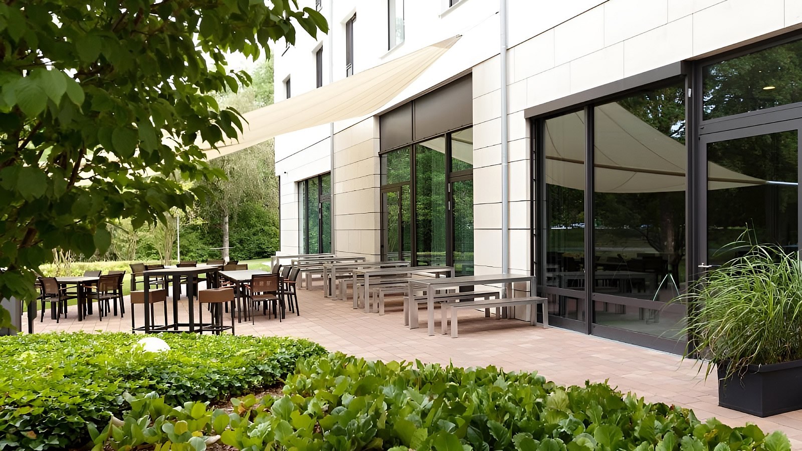 Gesundheitsreise mit Zuschuss Ihrer Krankenkasse nach Braunschweig. Foto 13 zeigt eine Impression von Steigenberger Parkhotel Braunschweig oder seiner Umgebung.