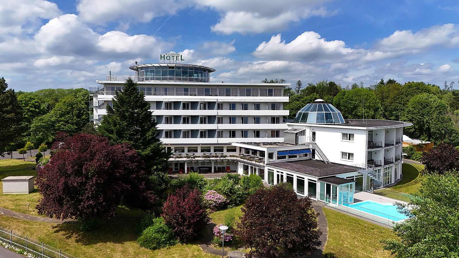 Gesundheitsreise mit Zuschuss Ihrer Krankenkasse nach Bad Marienberg. Foto 26 zeigt eine Impression von Wildpark Hotel oder seiner Umgebung.