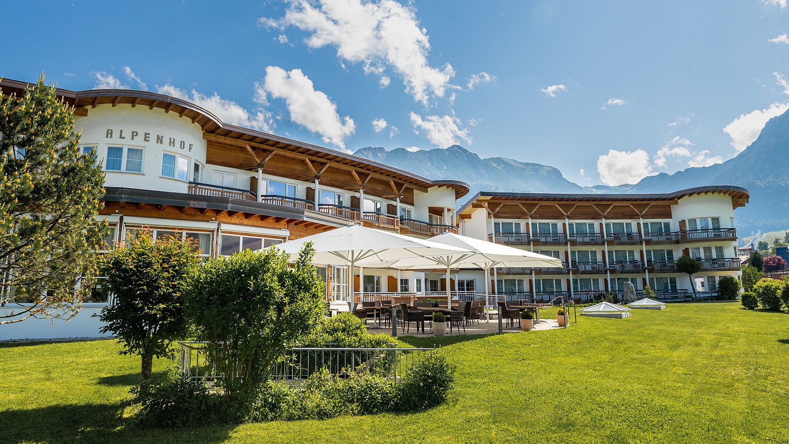 Gesundheitsreise mit Zuschuss Ihrer Krankenkasse nach Oberstdorf. Foto 2 zeigt eine Impression von ALPENHOF Oberstdorf Hotel & SPA oder seiner Umgebung.